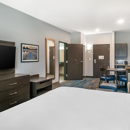 Comfort Inn & Suites Adrian Buitenkant foto