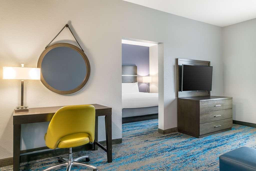 Comfort Inn & Suites Adrian Kamer foto