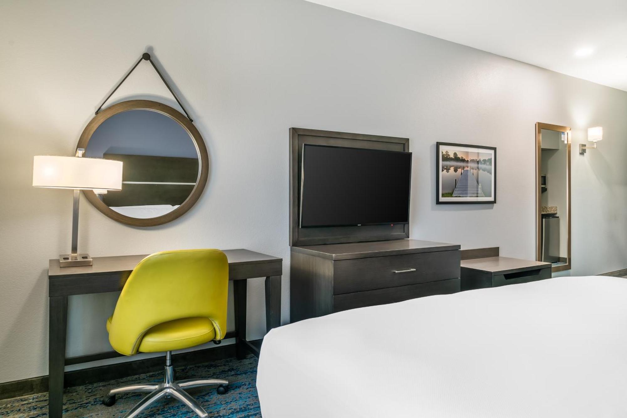Comfort Inn & Suites Adrian Buitenkant foto